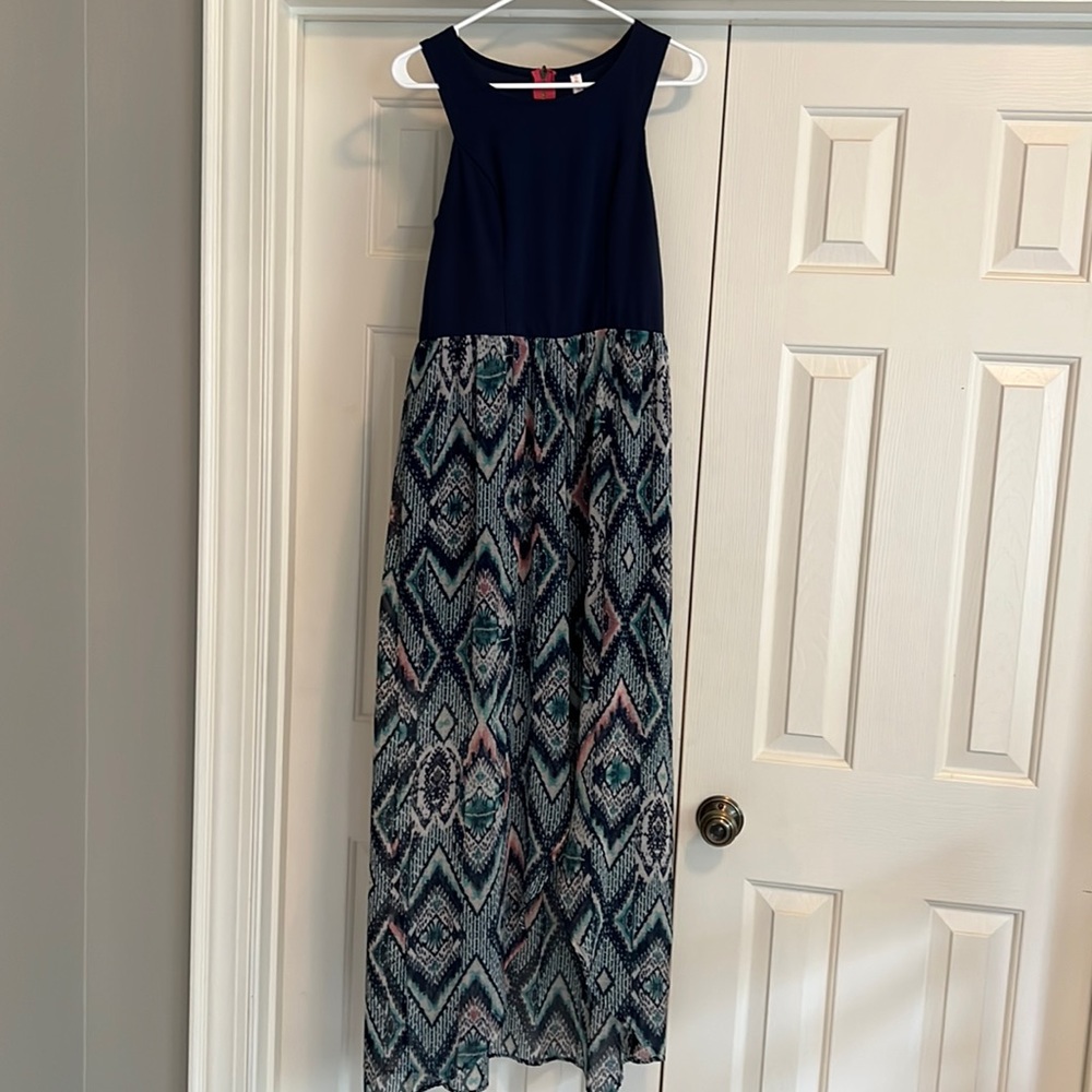 Xhilaration skeeveless maxi dress size L